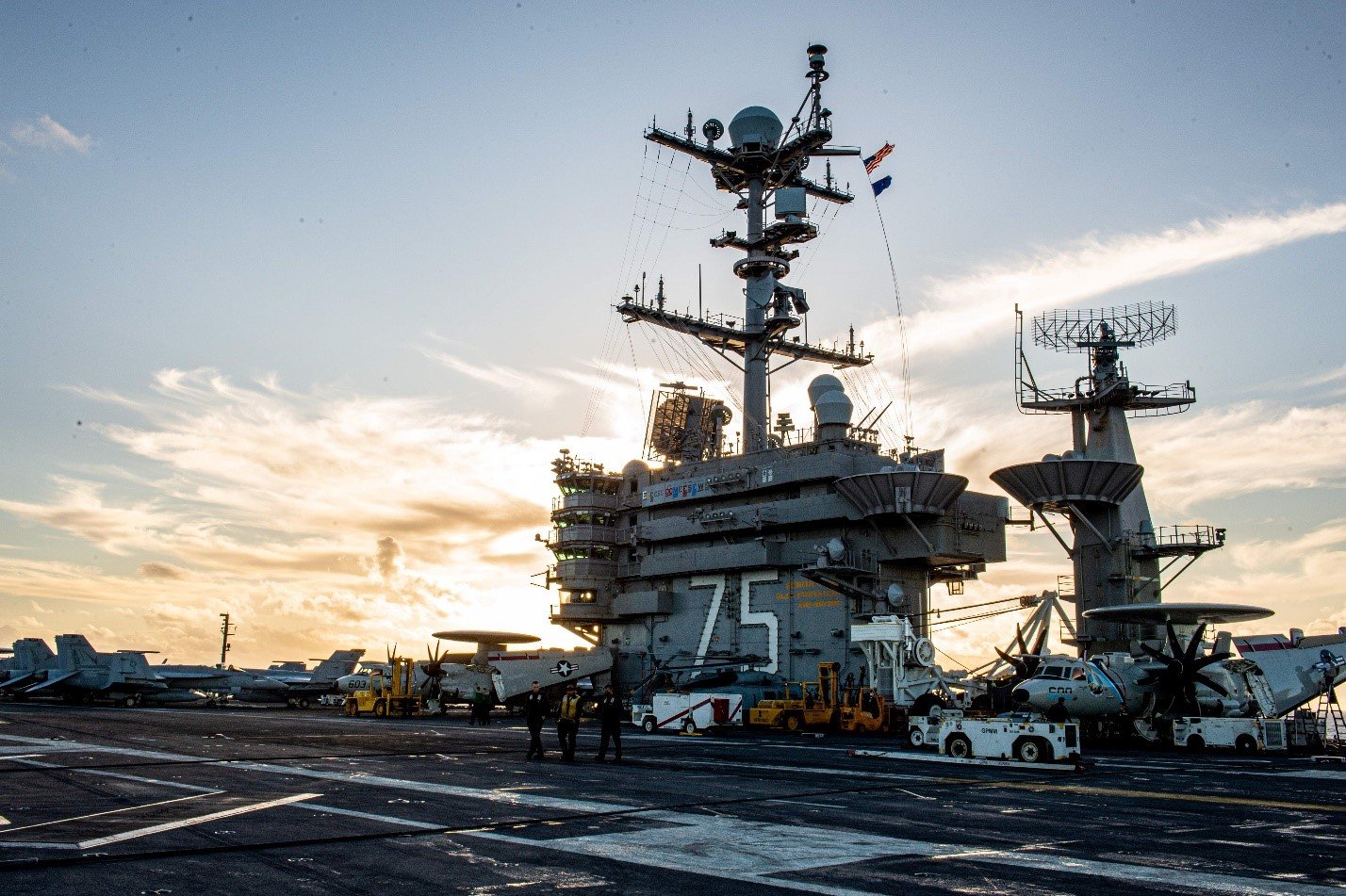 Uçak gemisi USS Harry S. Truman 5,1 milyar dolarlık orta yaş revizyonundan geçecek