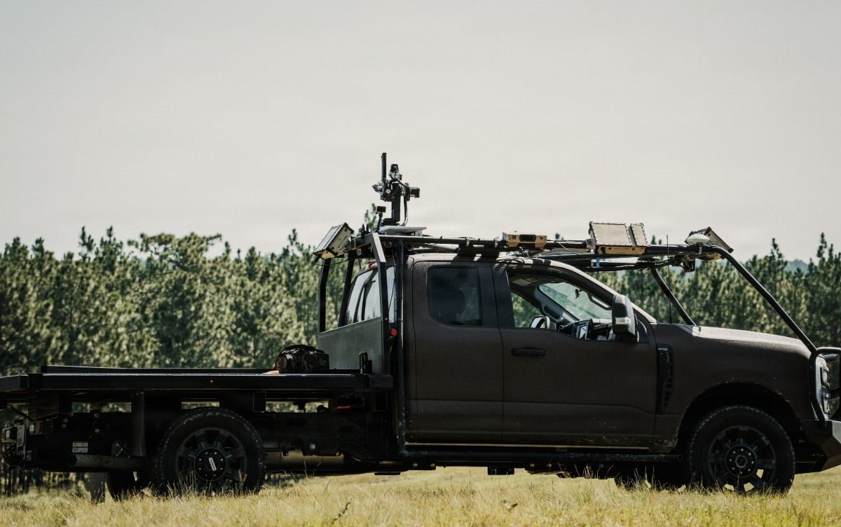 U.S. Army tests self-driving truck with drone-killing turret