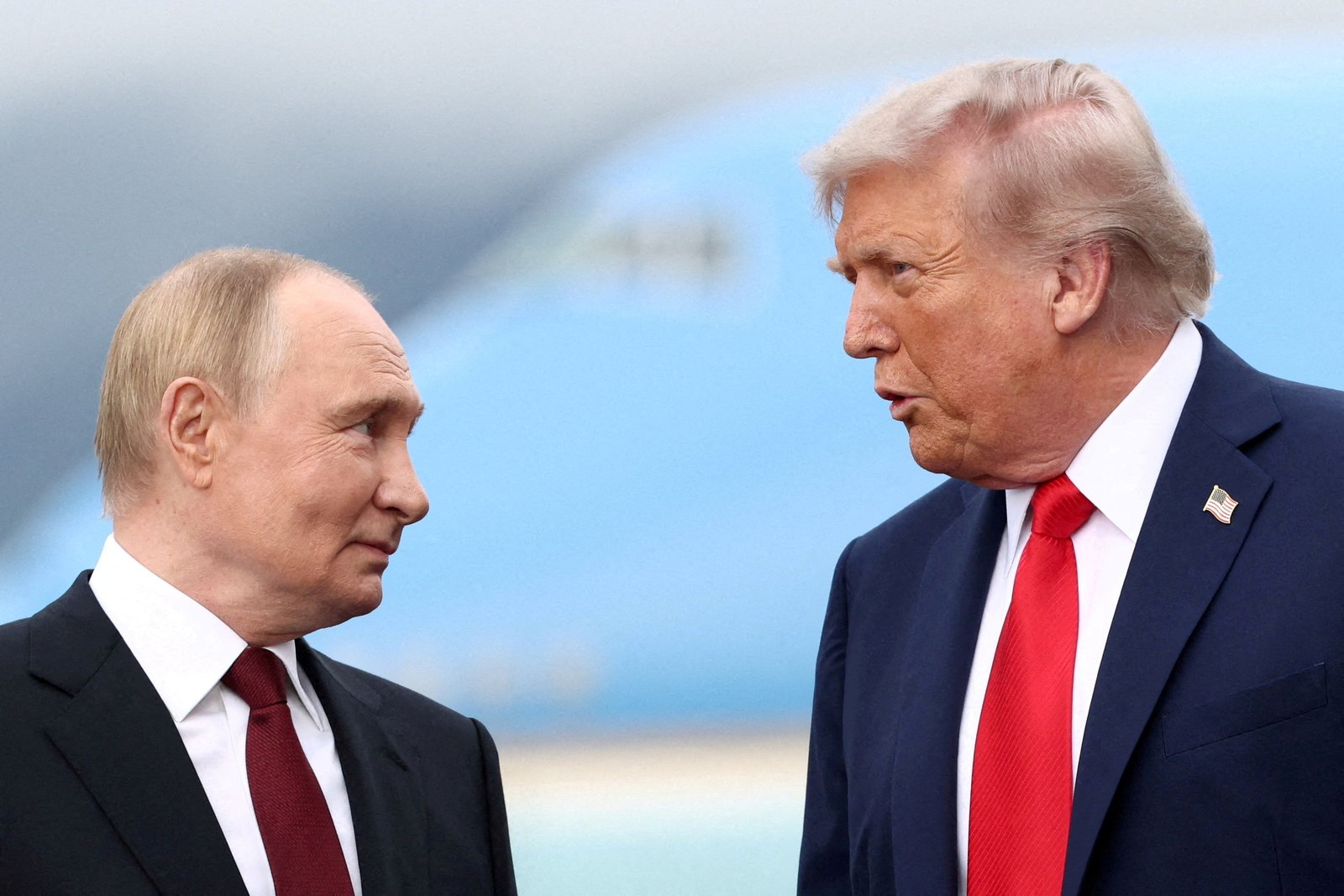 Trump ve Putin, ABD Hava Kuvvetleri gazisinin Rus hapishanesinden serbest bırakılması konusunda görüşüyor