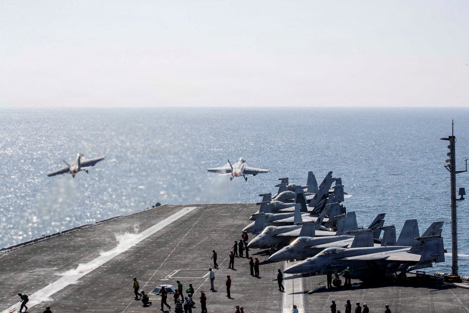 Taylandlı yetkili, USS Abraham Lincoln'ün önümüzdeki hafta Tayland'a yanaşacağını söyledi