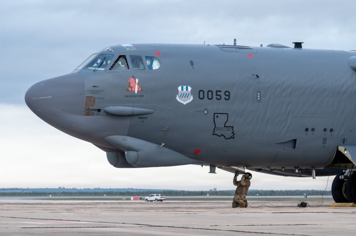 ABD Hava Kuvvetleri, B-52 radarı için Raytheon'a 603 milyon dolar ödül verdi