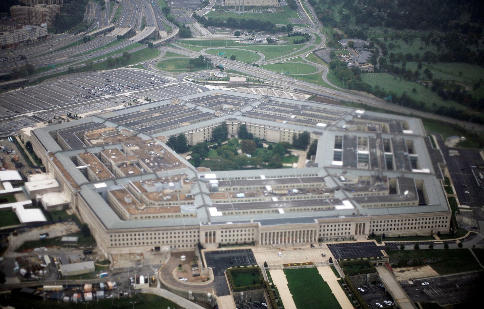 US Navy's next-generation fighter decision to be unveiled soon, sources say