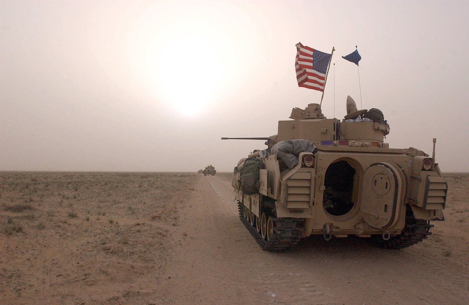 American Rheinmetall, Bradley Savaş Aracının yerini alacak ilk prototipini teslim etti