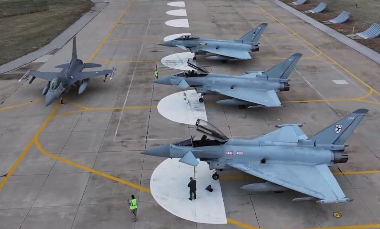 Türk Pilotları İngiltere'de: Eurofighter Eğitimi Başlıyor