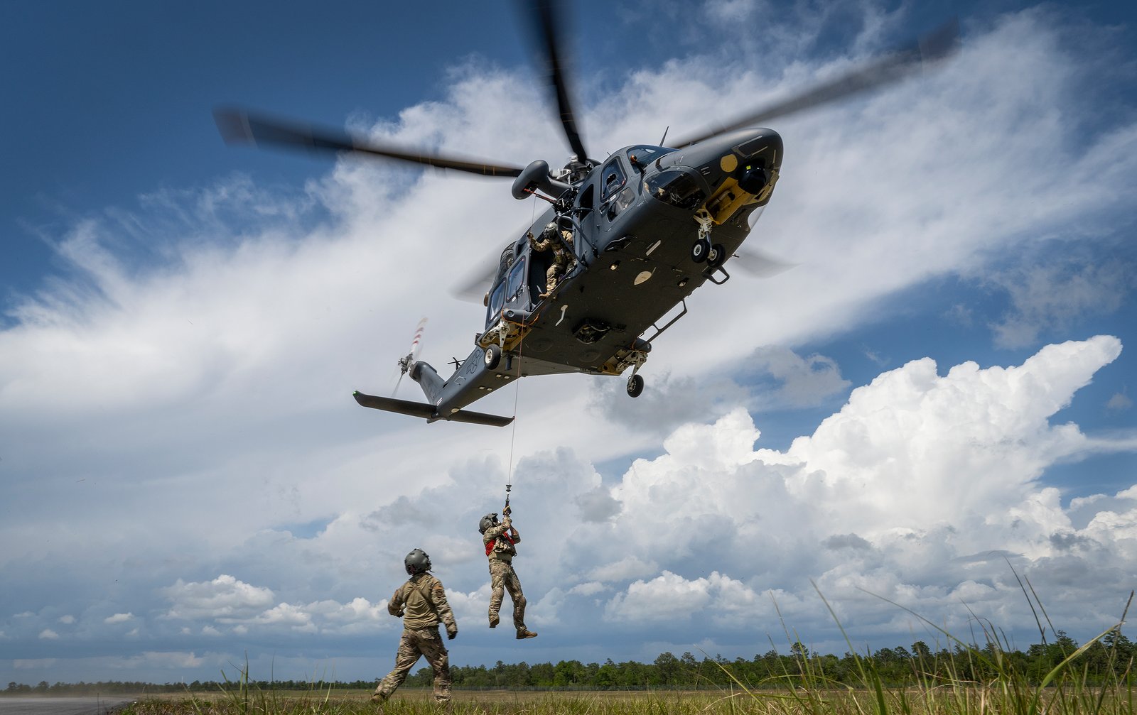 Boeing büyük haftaya ilk tam oranlı Grey Wolf helikopter siparişiyle katılıyor