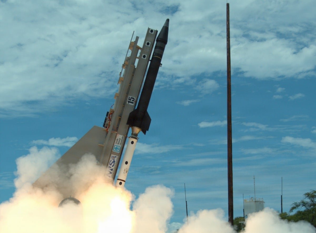 U.S. Navy shows ARAV-6 launch during Pacific drill